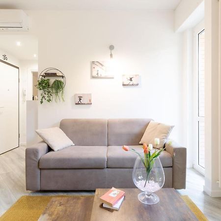 New! Milano - Flowers Home Cusano Milanino ภายนอก รูปภาพ