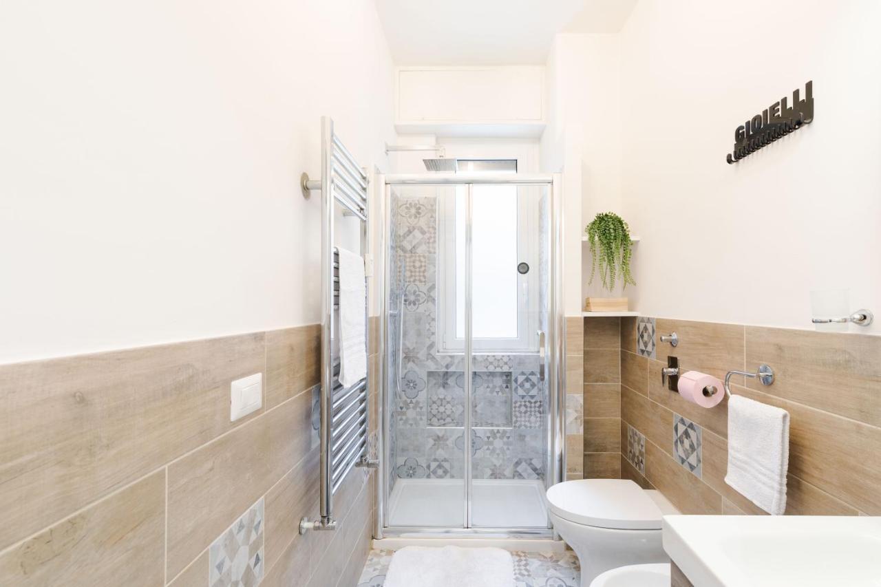 New! Milano - Flowers Home Cusano Milanino ภายนอก รูปภาพ